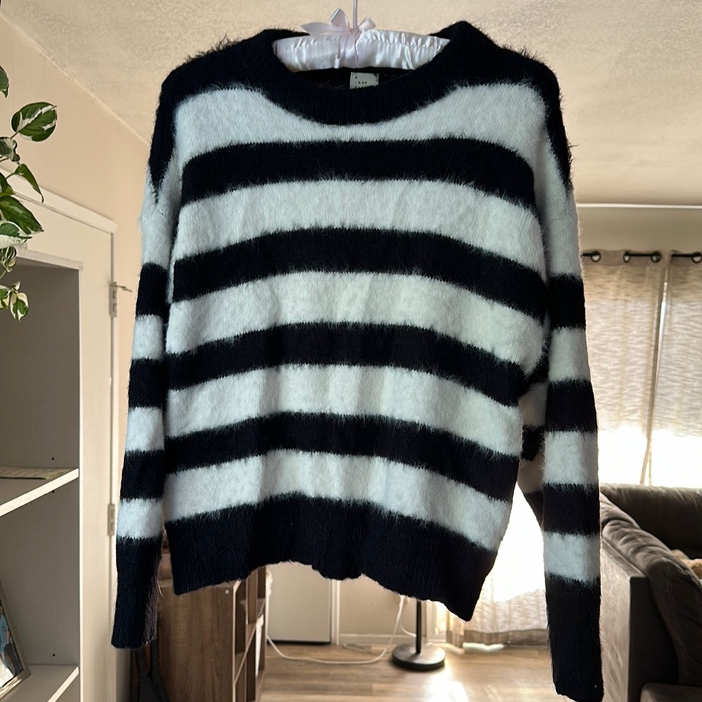Black & white striped sweater, size Large